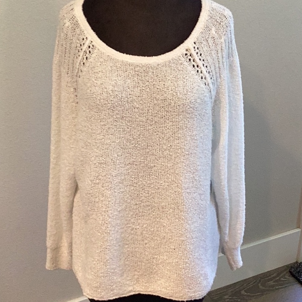 New with tags Caslon white sweater in size M.